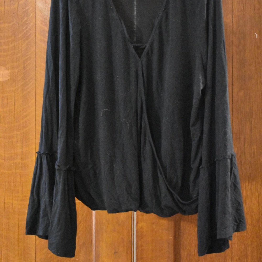 Woman’s L American Eagle Black Dress Shirt